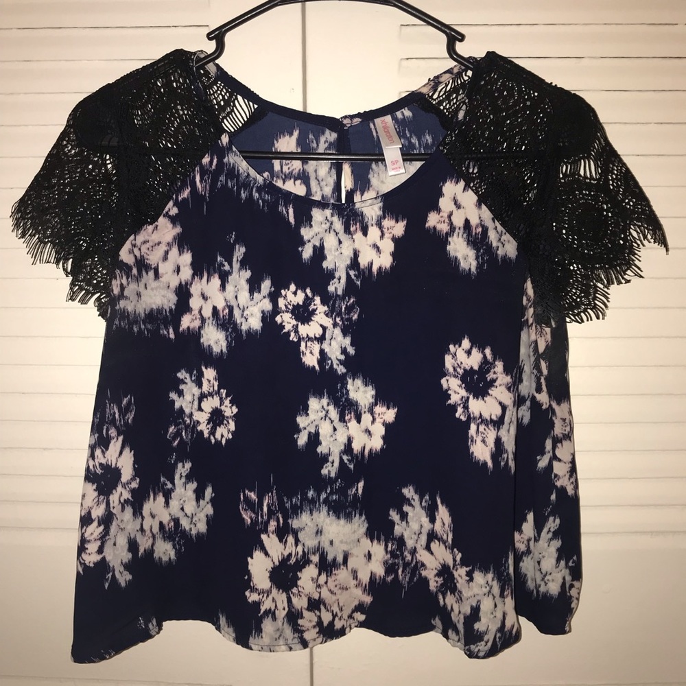 Xhileration Top